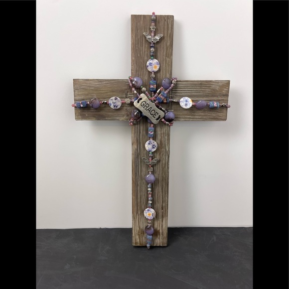 Wooden decorative Cross - Picture 1 of 6